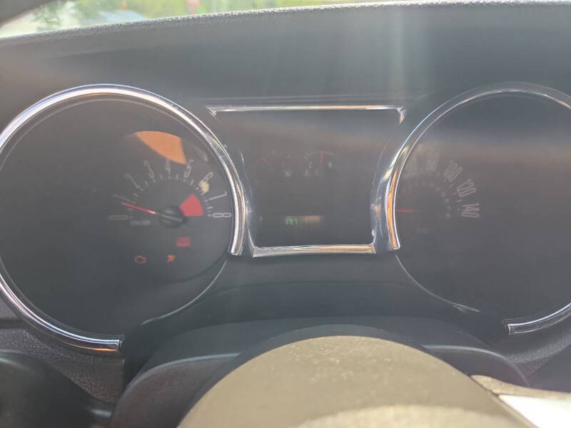 2005 Ford Mustang GT Premium