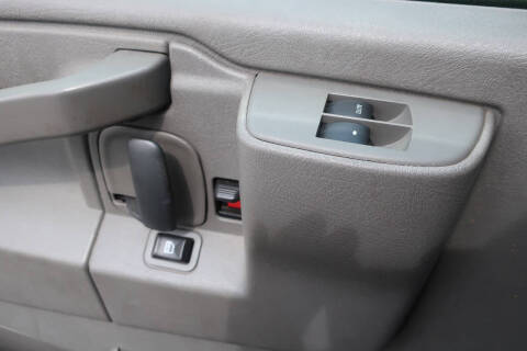 2016 Chevrolet Express 2500