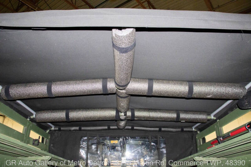 2001 AM General Hummer