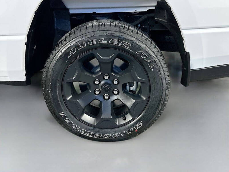 2026 RAM 1500 Express