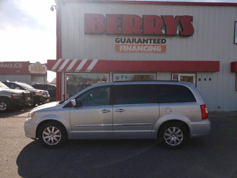 2012 Chrysler Town and Country for sale at Berry's Cherries Auto in Billings MT
