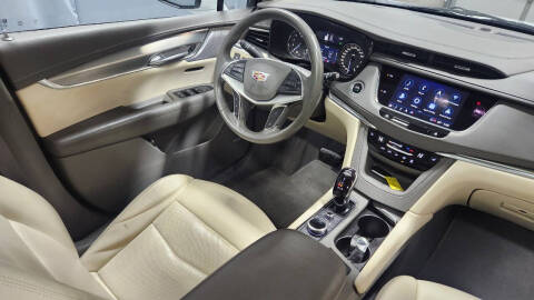 2023 Cadillac XT5 Premium Luxury