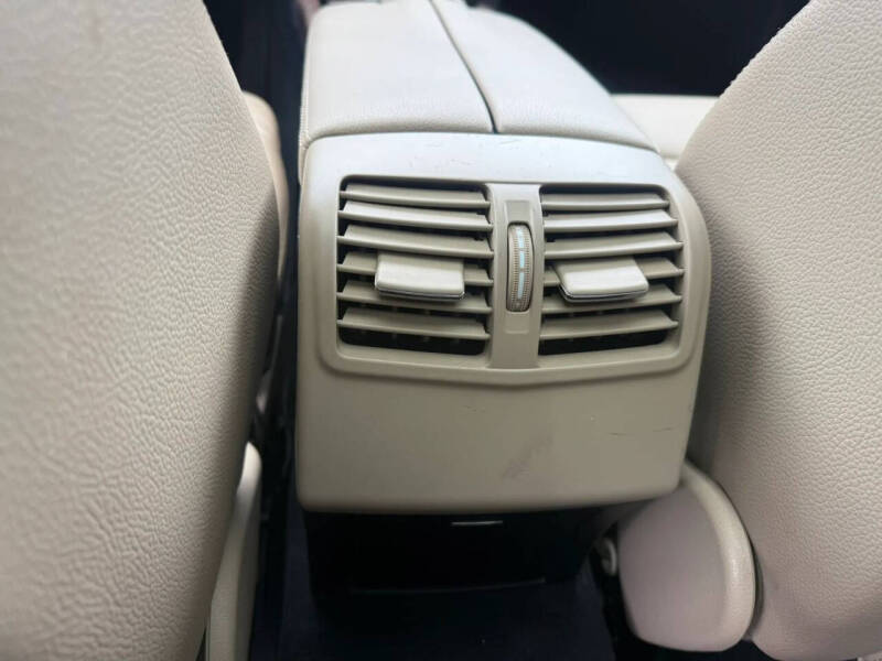 2012 Mercedes-Benz E-Class