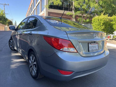 2017 Hyundai Accent Value Edition