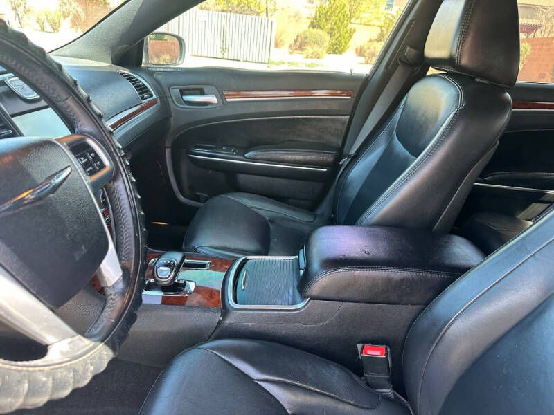 2013 Chrysler 300
