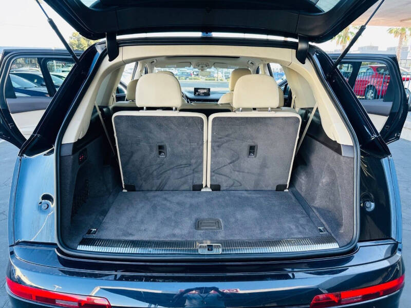 2017 Audi Q7 3.0T quattro Premium Plus