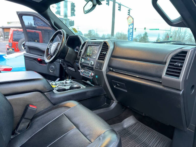 2018 Ford Expedition MAX XLT