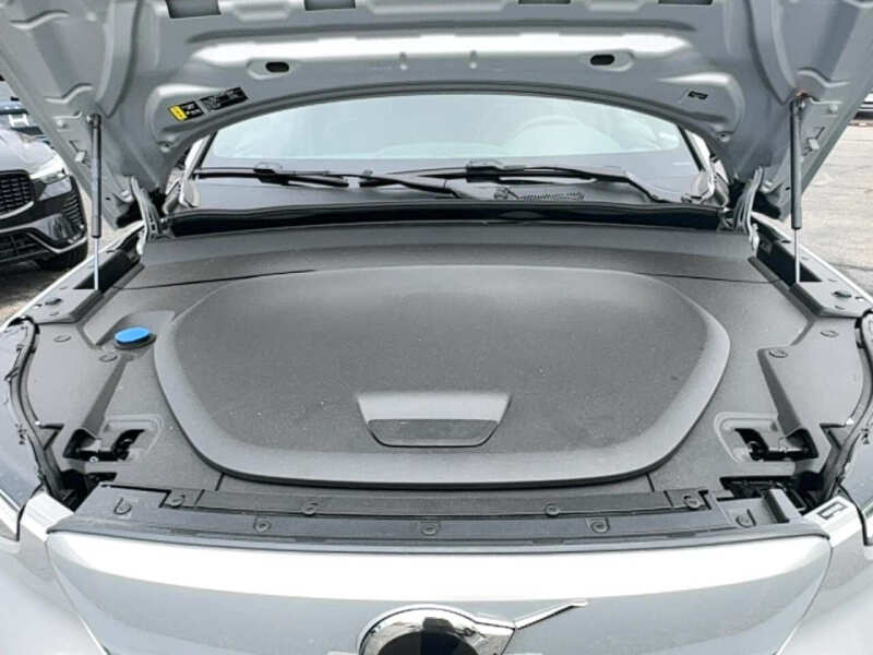 2024 Volvo XC40 Recharge Plus