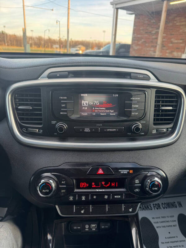 2016 Kia Sorento EX V6