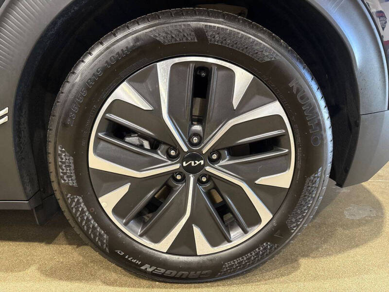 2024 Kia EV6 Light Long Range
