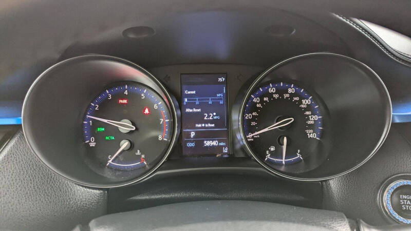 2019 Toyota C-HR XLE