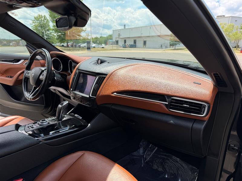 2020 Maserati Levante