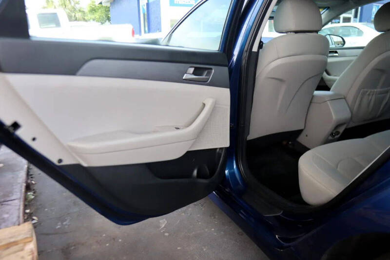 2019 Hyundai Sonata SE