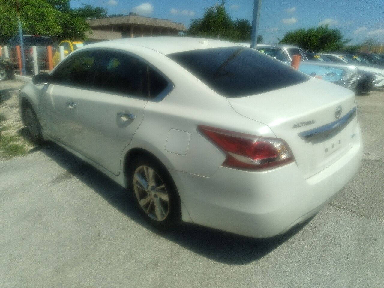 2013 NISSAN Altima Sedan - $6,599