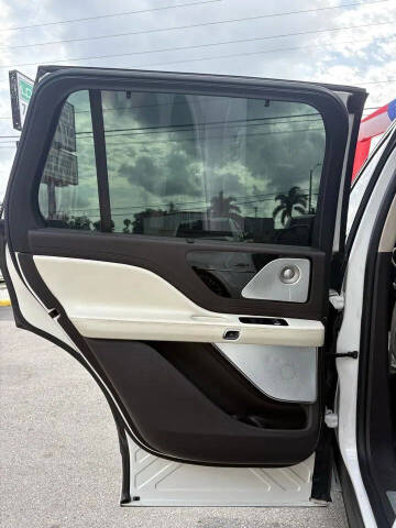 2021 Lincoln Aviator Black Label