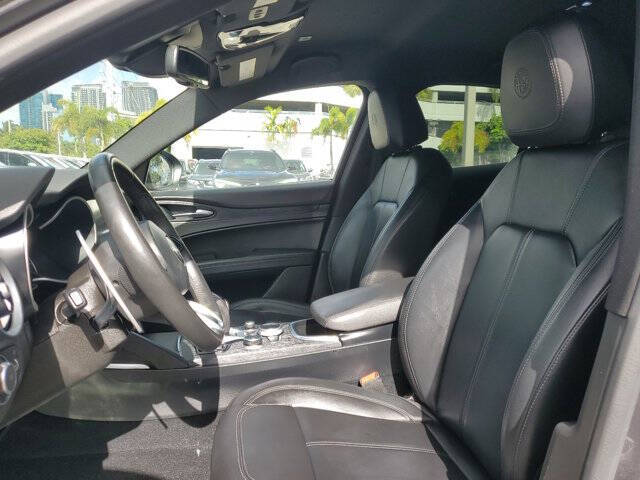 2022 Alfa Romeo Stelvio Sprint