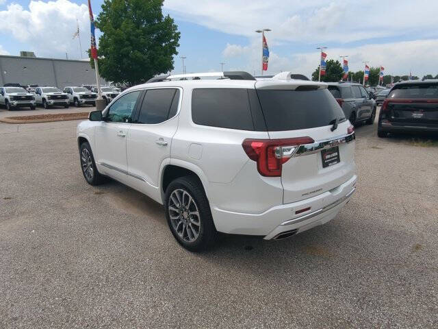 2021 GMC Acadia Denali