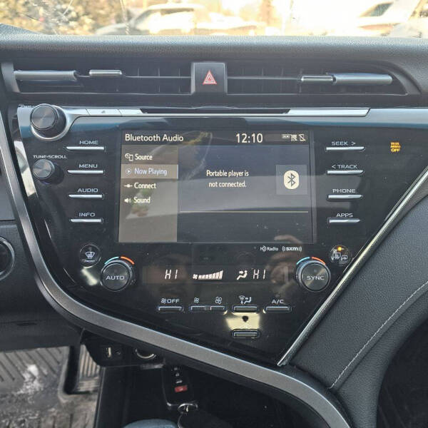 2018 Toyota Camry SE