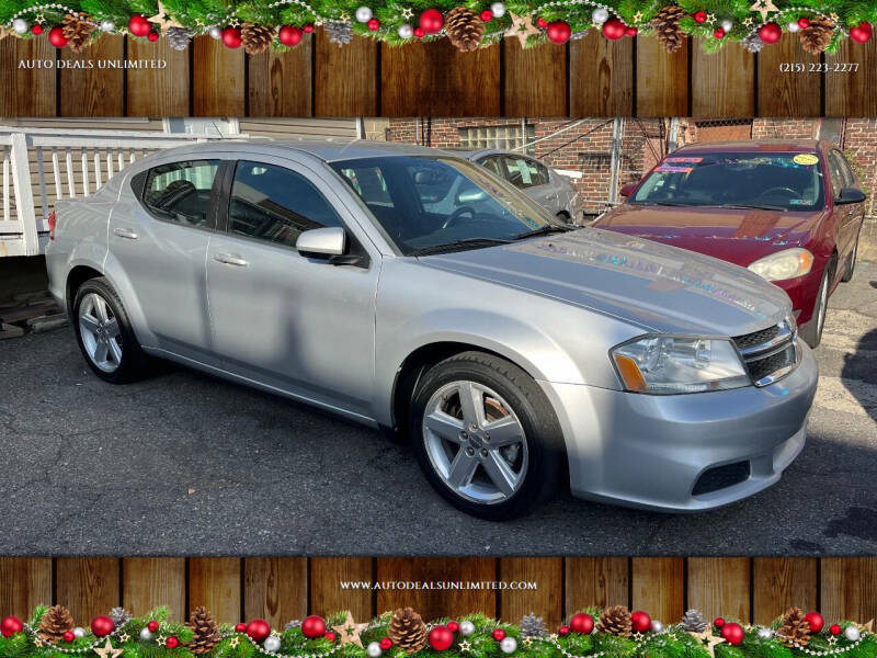 2012 Dodge Avenger SXT photo 1