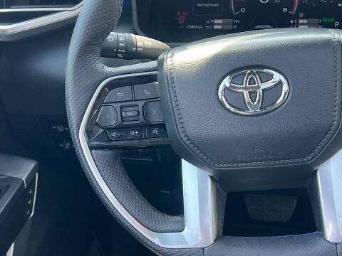 2024 Toyota Sequoia Platinum