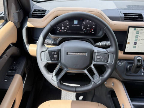 2025 Land Rover Defender 110 P400 S