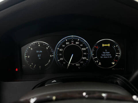 2015 Cadillac Escalade Luxury