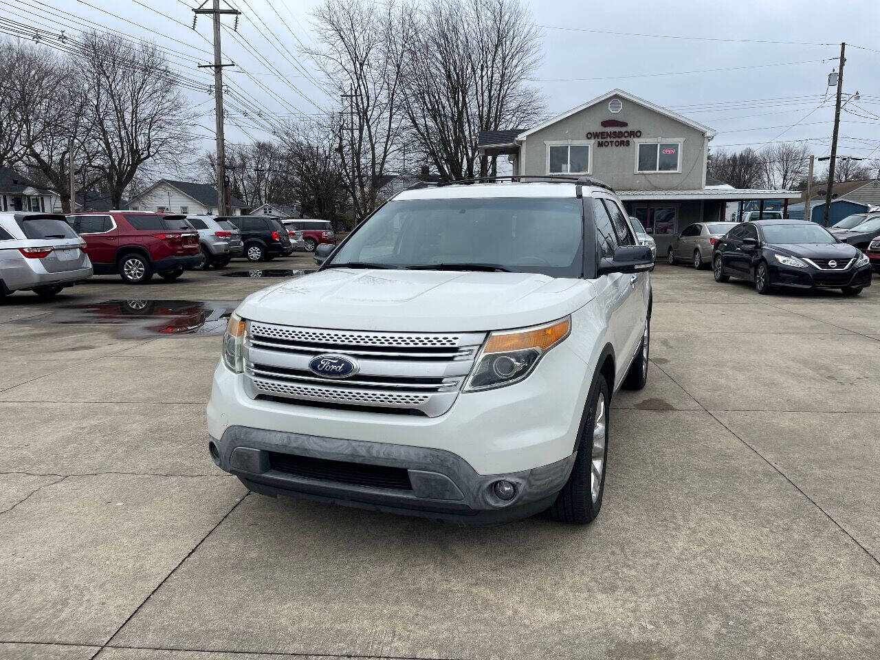 White 2011 Ford Explorer XLT AWD XLT 4dr SUV 1