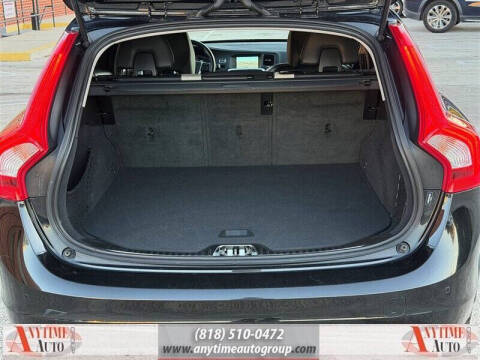 2016 Volvo V60 Cross Country T5