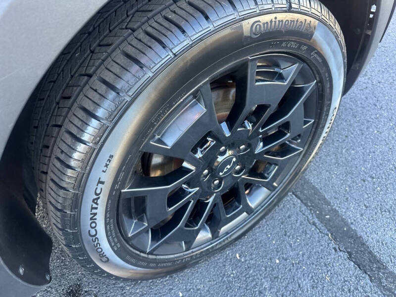 Image of 2022 Kia Telluride SX