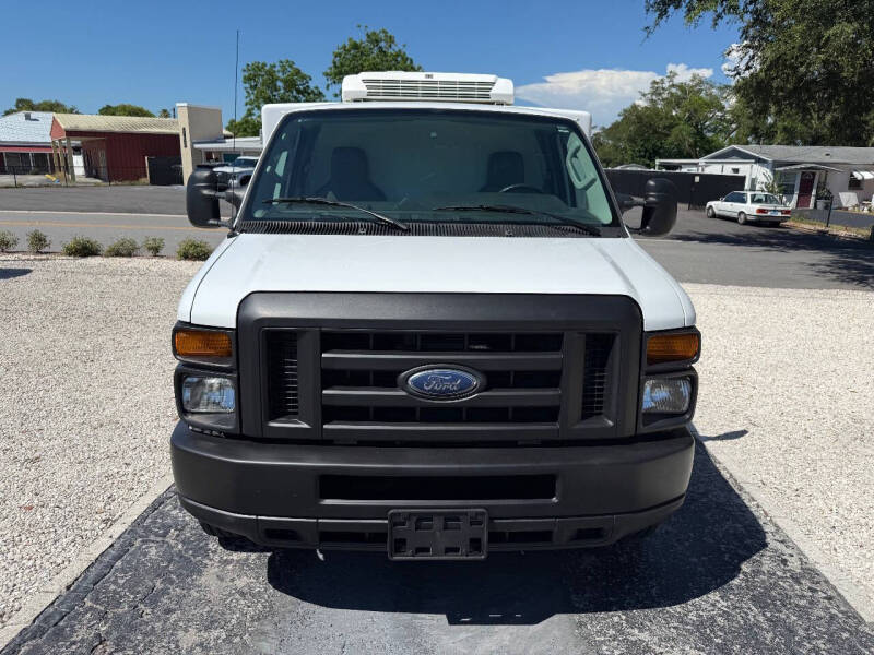 2013 Ford E-Series E-350 SD