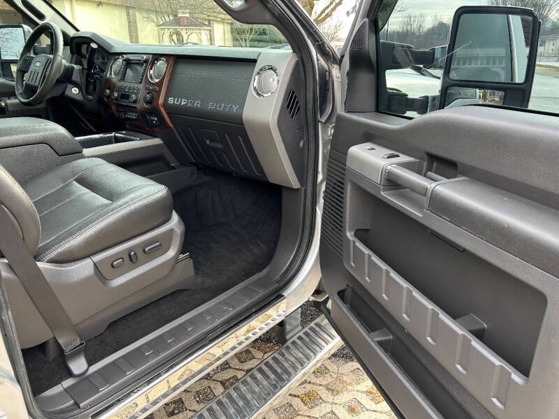 2012 Ford F-250 Super Duty Lariat