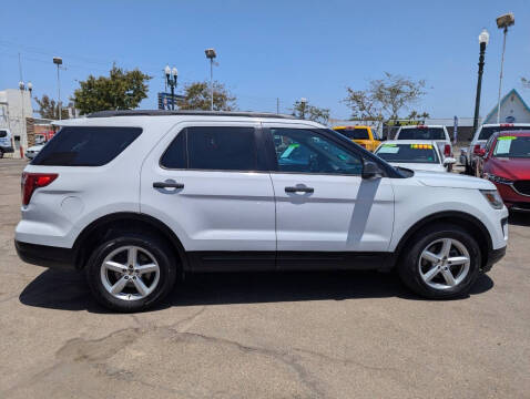2018 Ford Explorer