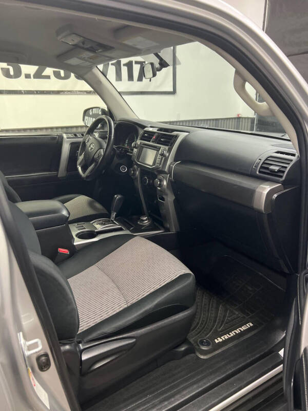 2014 Toyota 4Runner SR5