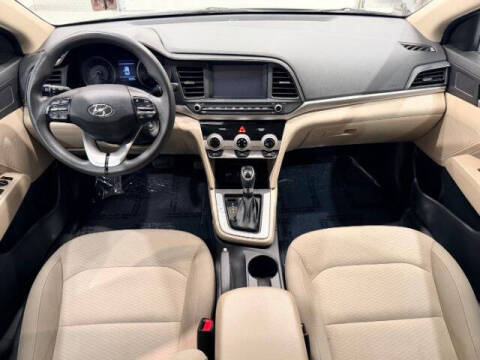 2019 Hyundai Elantra SEL