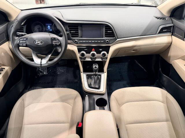 2019 Hyundai Elantra SEL
