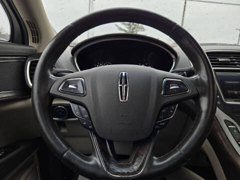 2016 Lincoln MKX Select