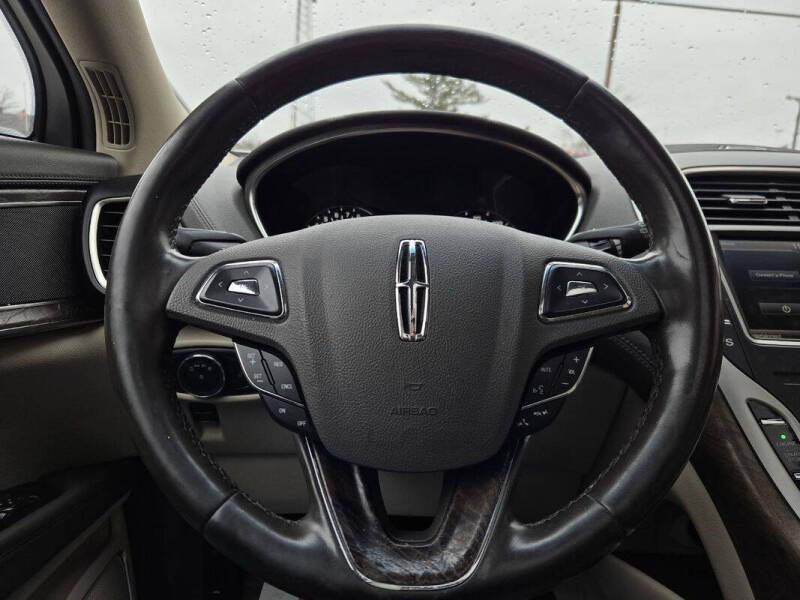 2016 Lincoln MKX Select