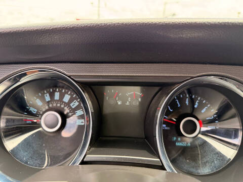 2014 Ford Mustang V6