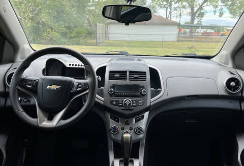 2015 Chevrolet Sonic LT Auto