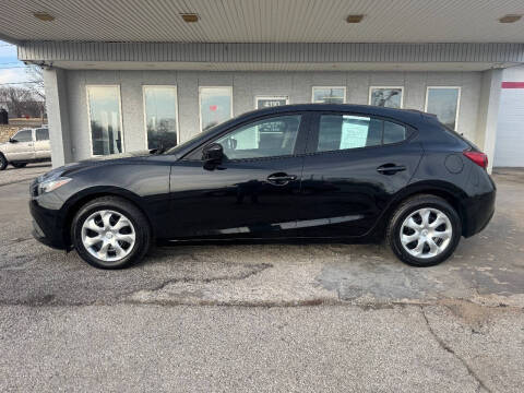 2016 Mazda MAZDA3 i Sport