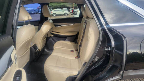 2019 Infiniti QX50 Essential