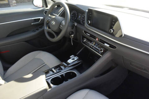 2022 Hyundai Sonata SE