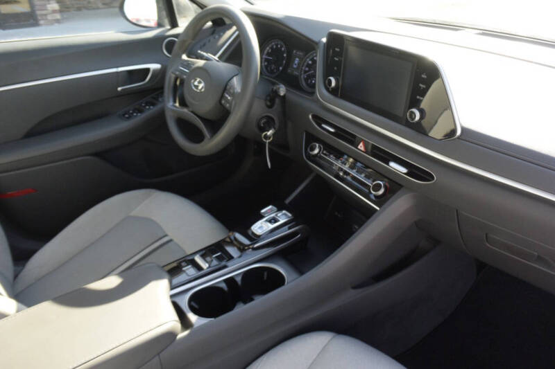 2022 Hyundai Sonata SE