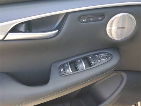 2025 Infiniti QX50 Luxe