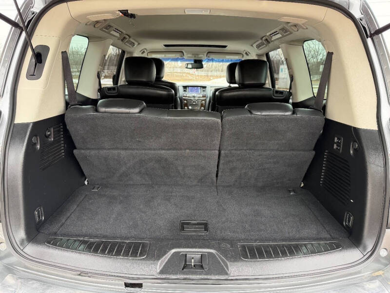 2017 Infiniti QX80