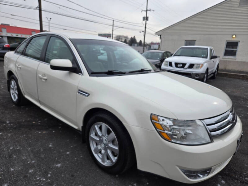 2009 Ford Taurus SE