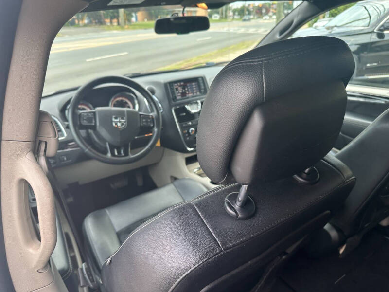 2017 Dodge Grand Caravan SXT