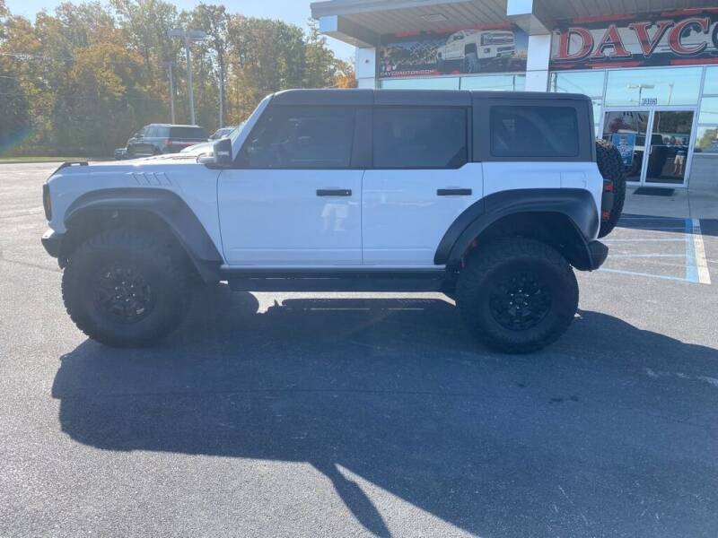2022 Ford Bronco for sale at Davco Auto in Fort Wayne IN