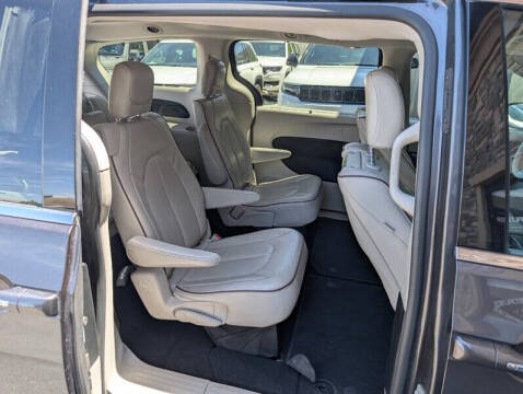 2017 Chrysler Pacifica Limited