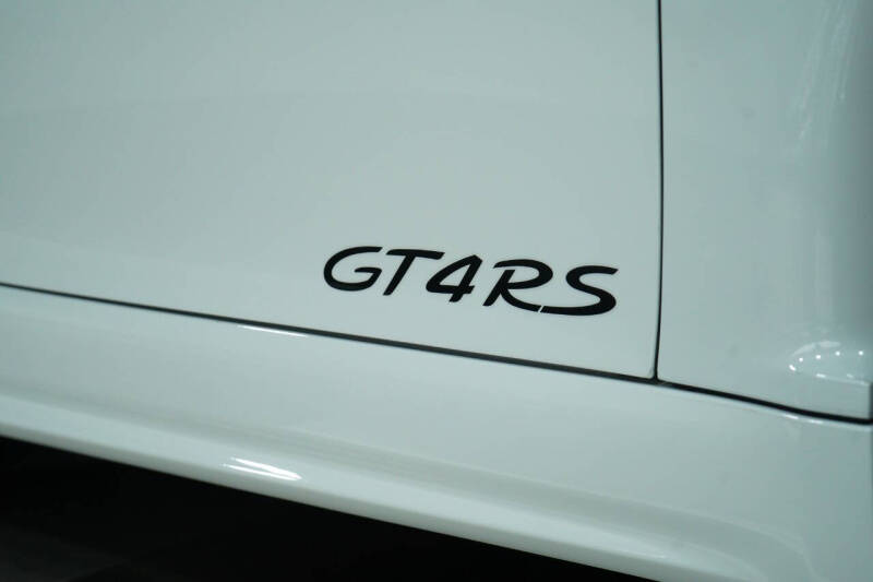 2023 Porsche 718 Cayman GT4 RS